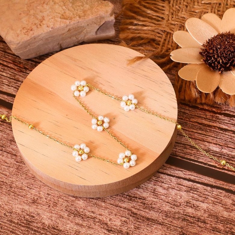 SmileBelle Daisy Pearl Necklace, Dainty Pearl Choker Necklace for Women as Flower Necklace Gift, 14K Gold Plated Stainless Steel Gold Necklaces as Birthday Gifts for Her Daisy Costume Gift - Image 7